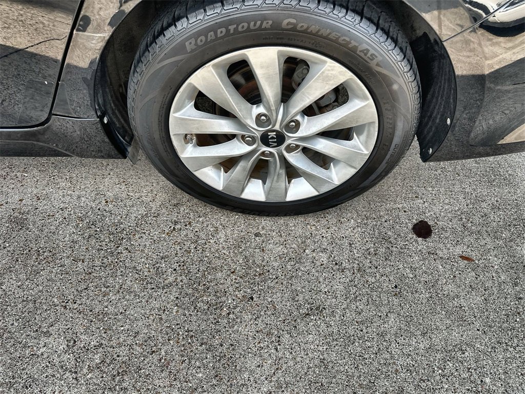Used 2018 Kia Optima LX w/ Convenience Package image 12