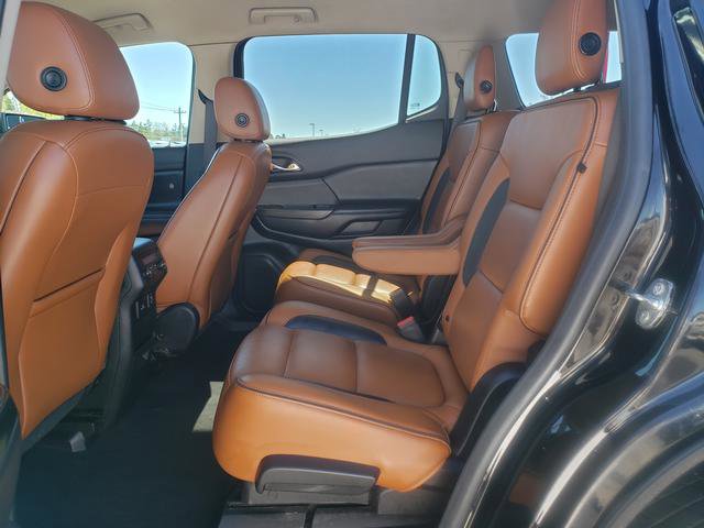 Used 2019 GMC Acadia SLT AWD/4WD image 12