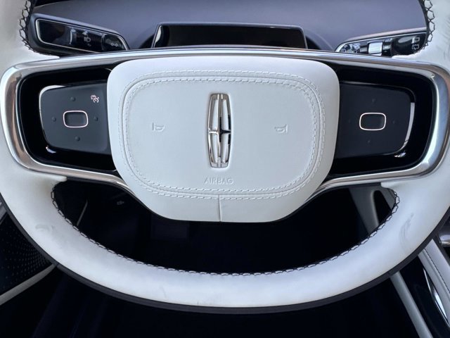 New 2026 Lincoln Nautilus Black Label image 26