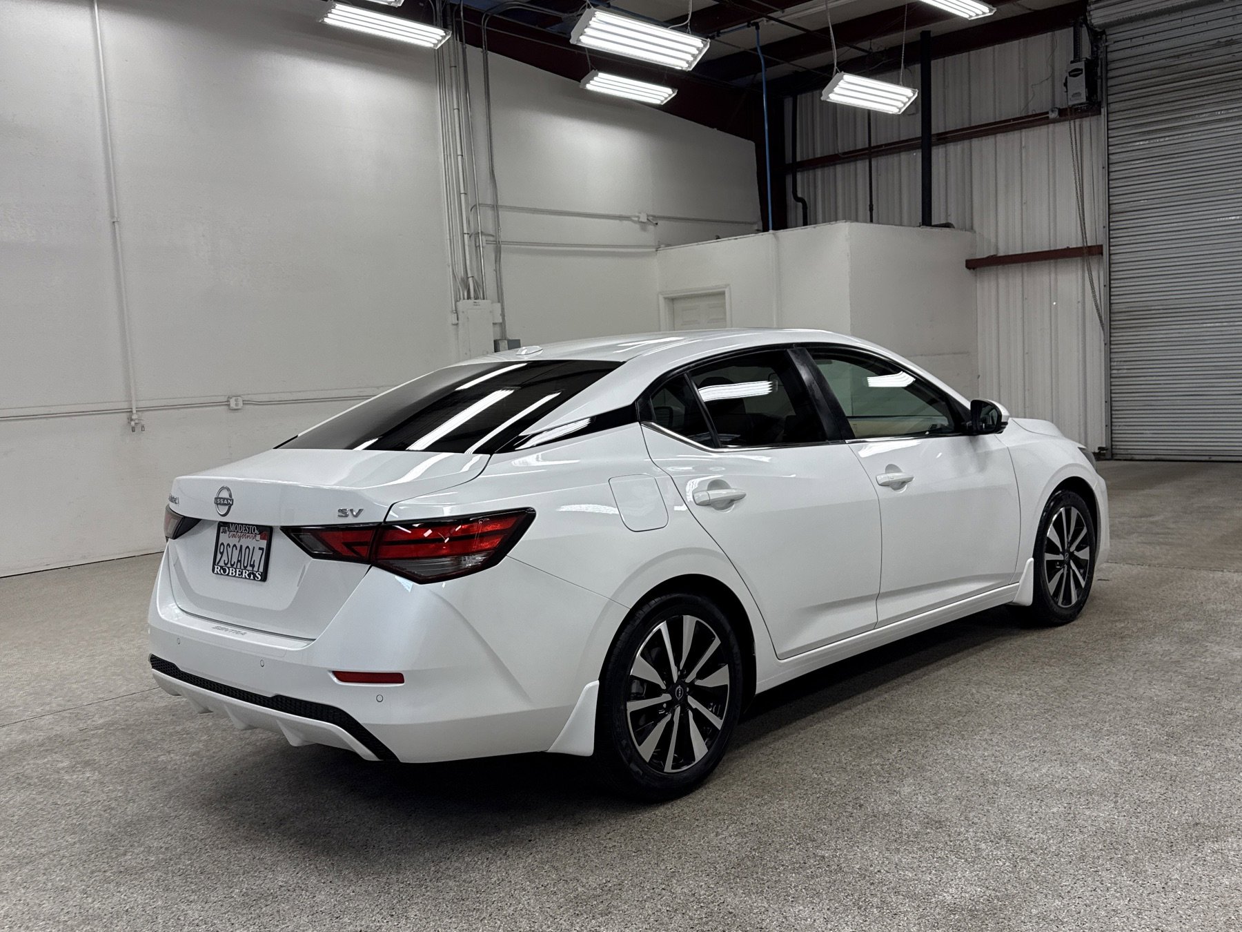 Used 2024 Nissan Sentra SV w/ SV Premium Package image 22