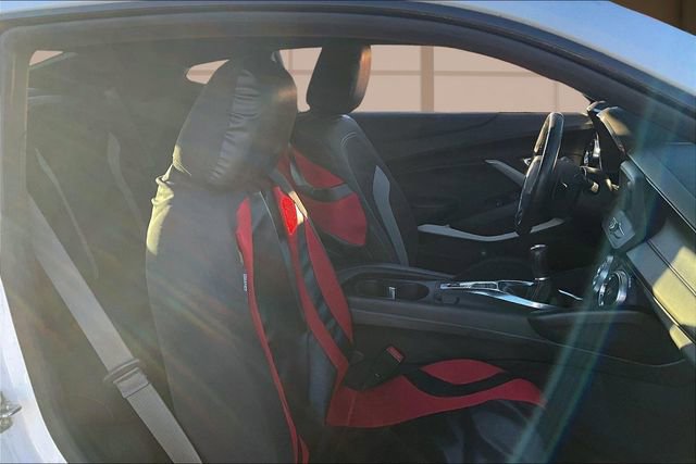 Used 2021 Chevrolet Camaro LT image 7