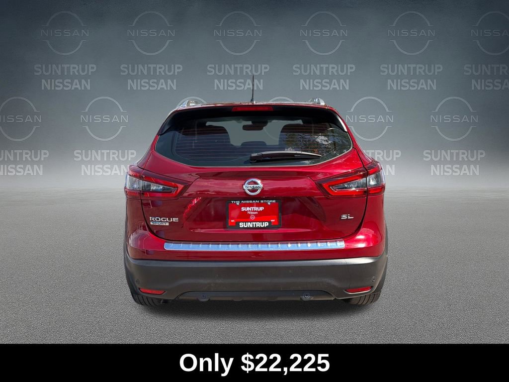 Used 2022 Nissan Rogue Sport SL w/ Premium Package FWD image 4