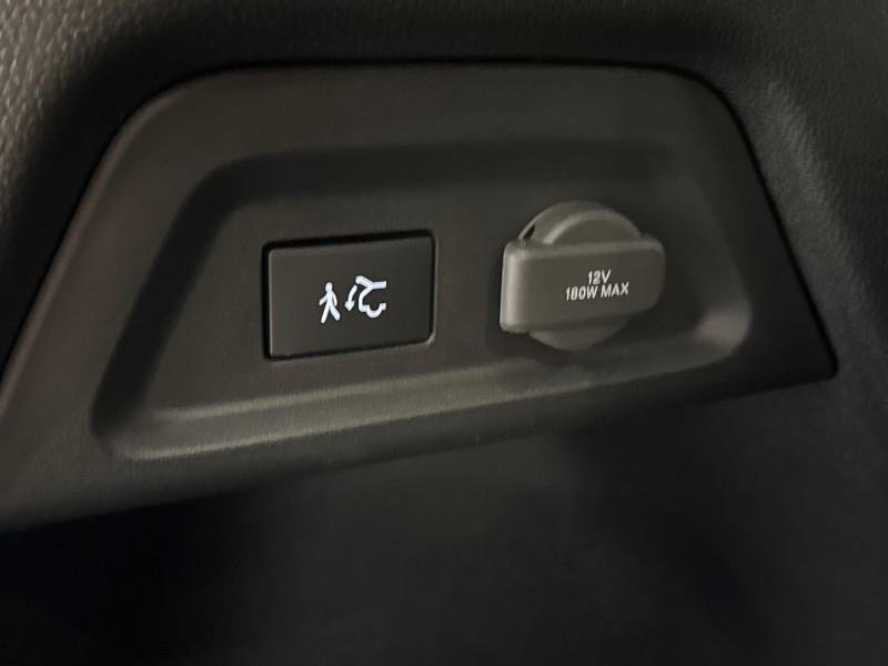 Used 2025 Honda Pilot Elite image 48