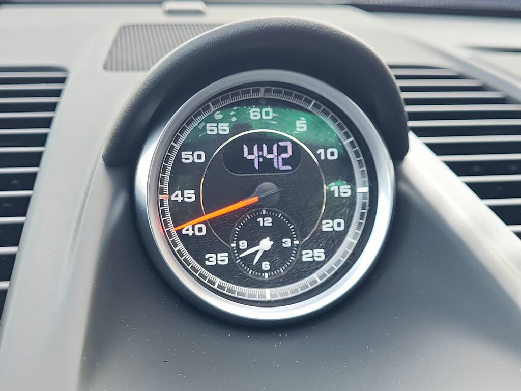 Used 2014 Porsche 911 Carrera 4S image 28