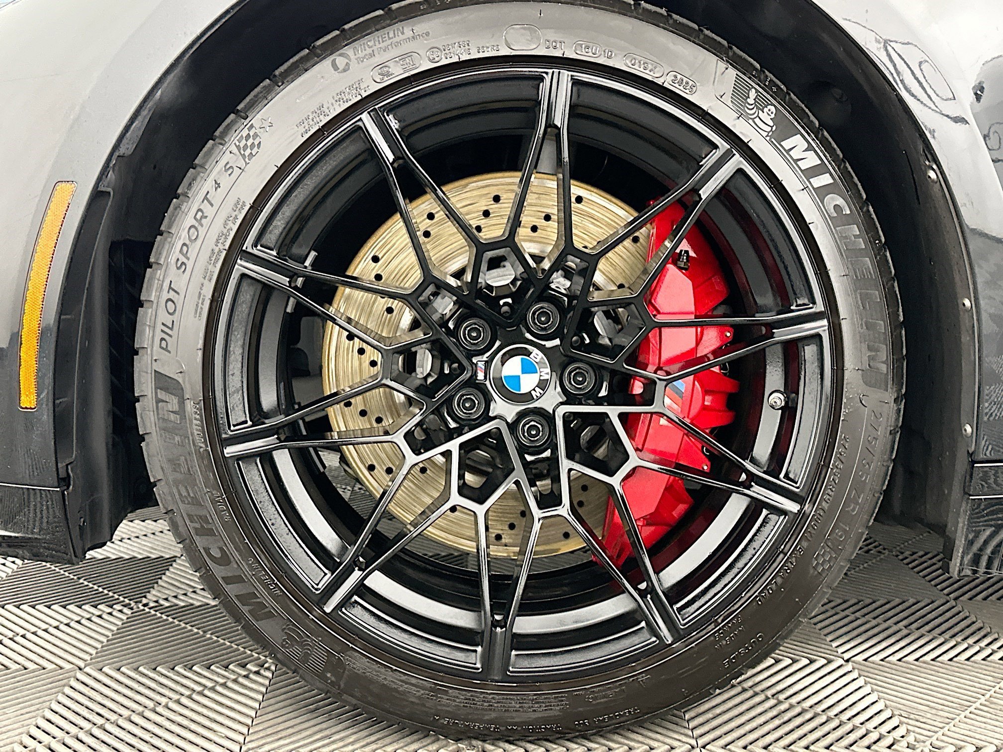 Used 2023 BMW M4 xDrive Competition w/ Executive Package image 34