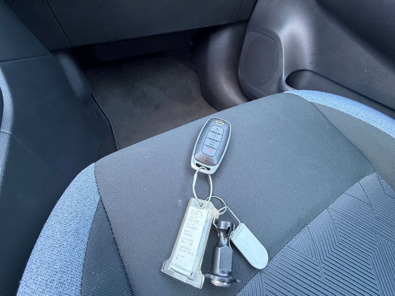 Used 2025 Nissan Versa SV image 22