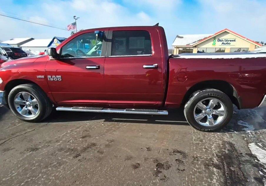 Used 2017 RAM 1500 Big Horn AWD/4WD image 1