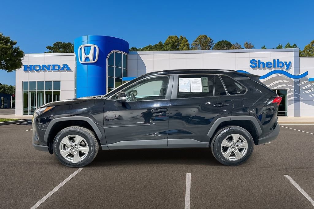 Used 2024 Toyota RAV4 XLE image 5