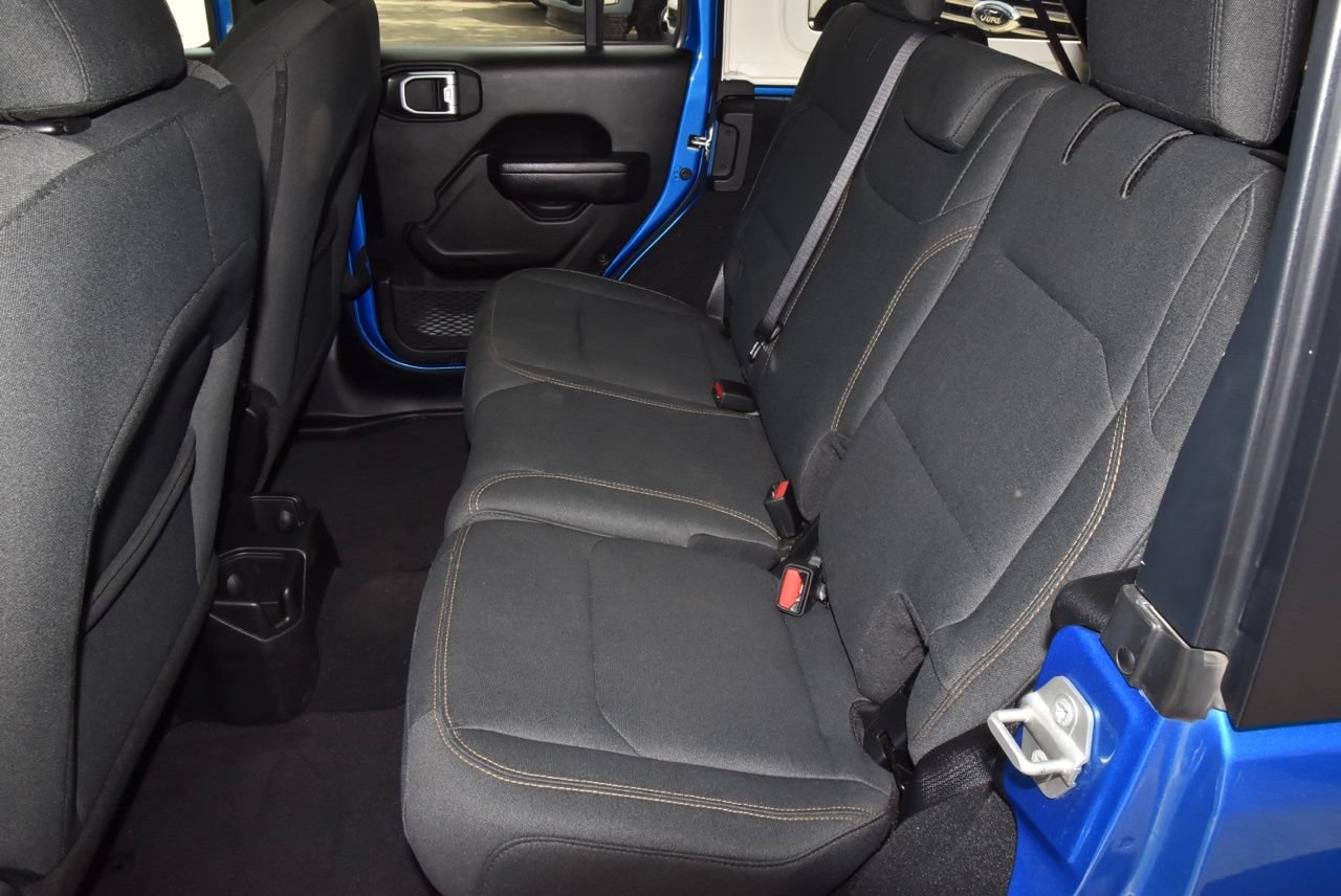 Used 2024 Jeep Wrangler Unlimited Sport AWD/4WD image 14