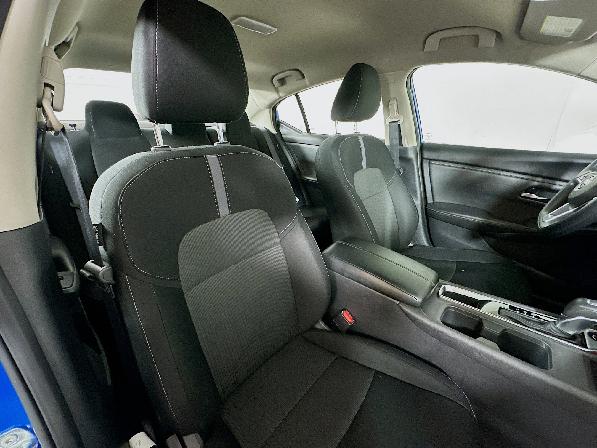 Used 2024 Nissan Sentra SV FWD image 25