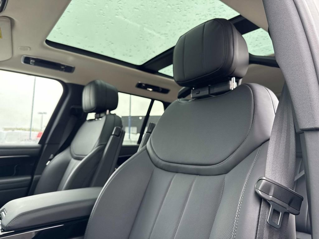 New 2026 Land Rover Range Rover SE AWD/4WD image 22