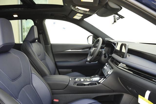 New 2026 INFINITI QX60 Sport w/ Dark Cargo Package image 33