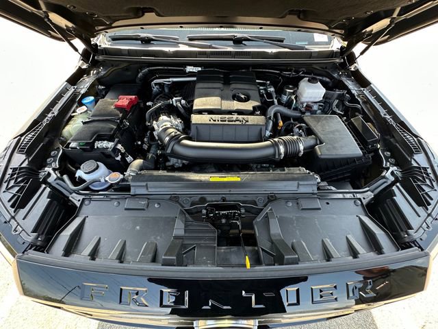 Used 2024 Nissan Frontier SL w/ Technology Package RWD image 31