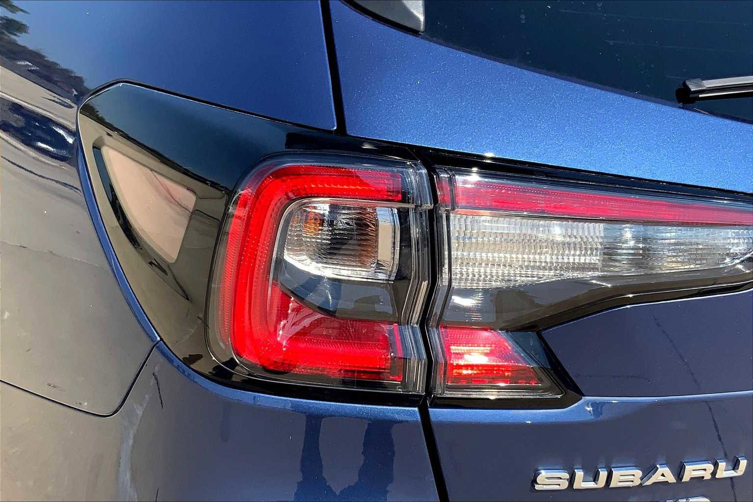 Used 2020 Subaru Outback Limited w/ Popular Package #2 image 26