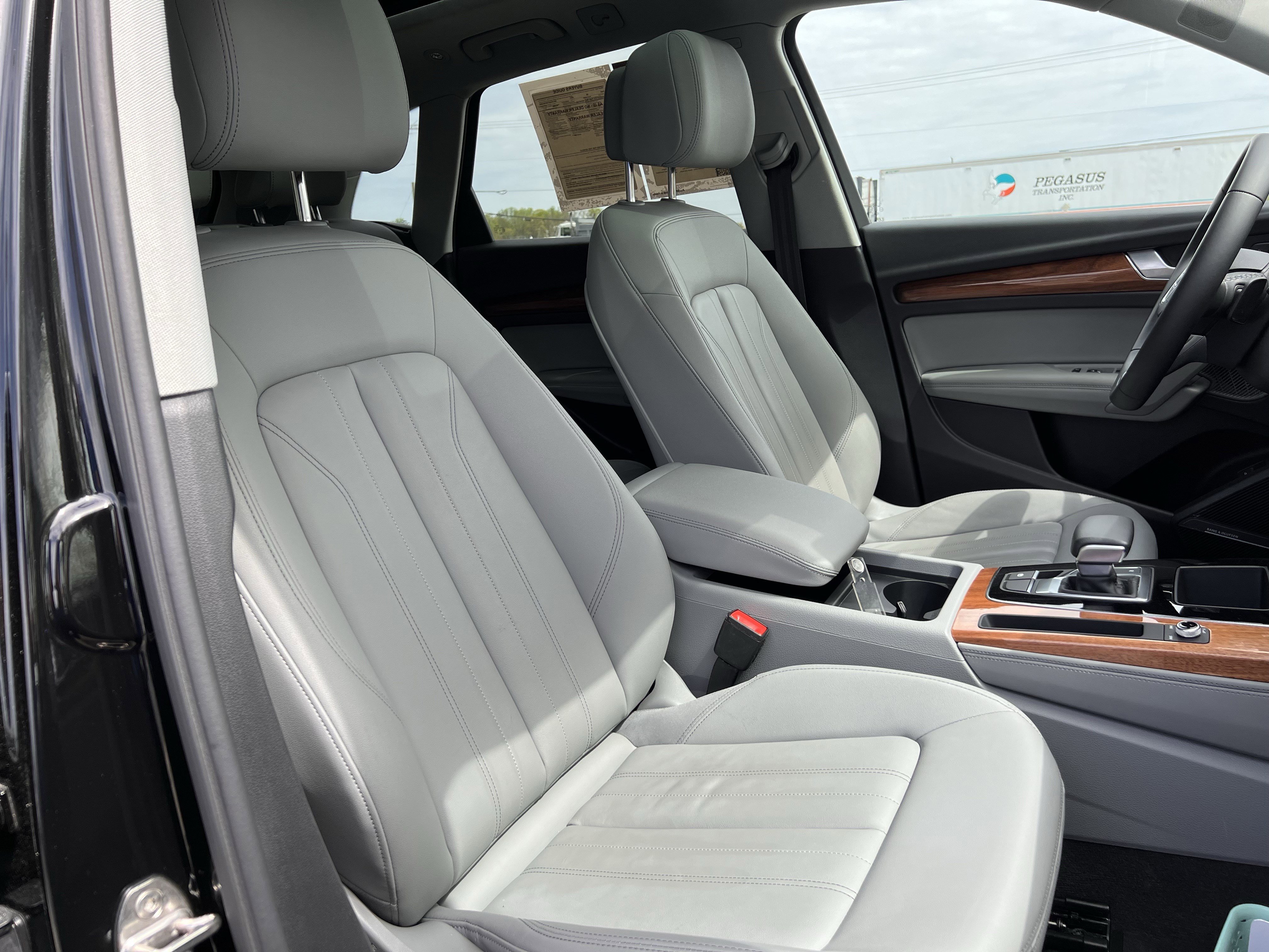 Certified 2023 Audi Q5 2.0T Premium Plus w/ Premium Plus Package image 35