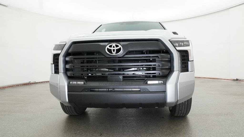 New 2026 Toyota Tundra SR5 AWD/4WD image 30