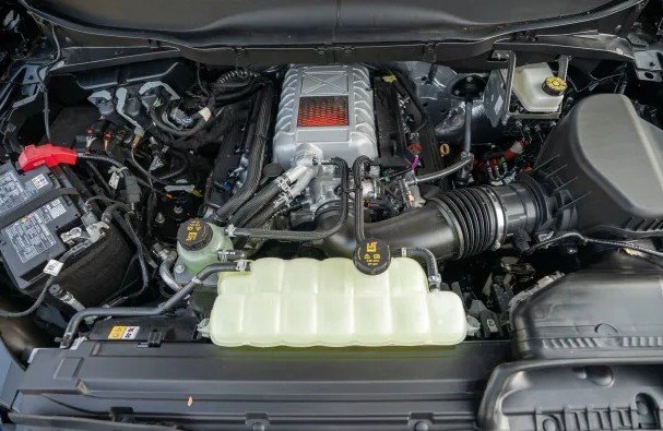 Used 2025 Ford F150 Raptor w/ Equipment Group 803A Raptor R image 7