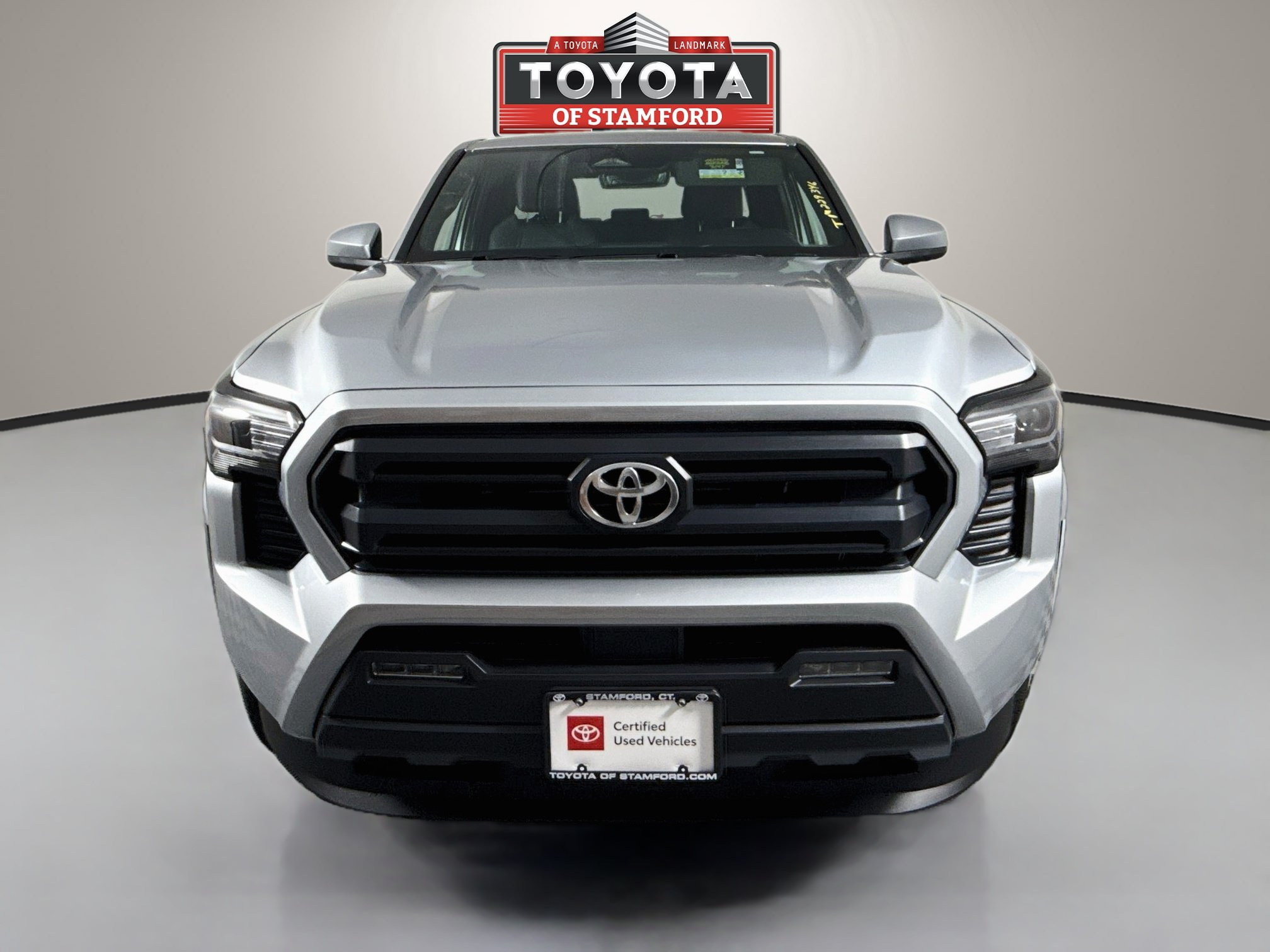 Certified 2026 Toyota Tacoma SR5 AWD/4WD image 2