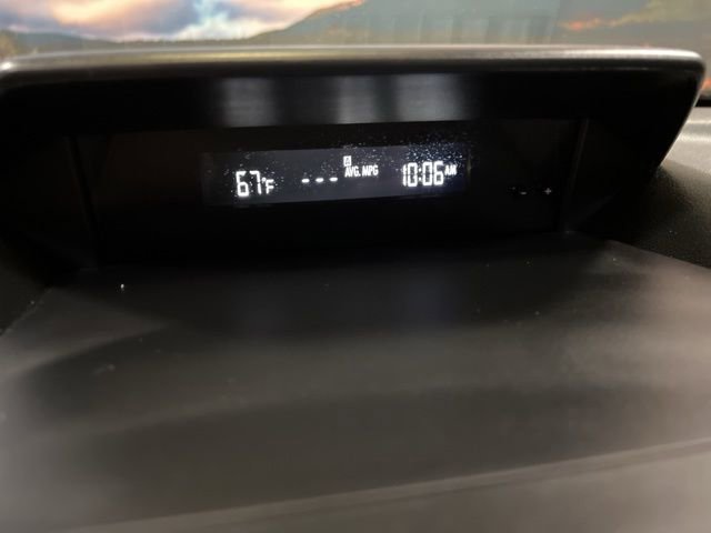 Used 2018 Subaru Crosstrek 2.0i Premium image 32