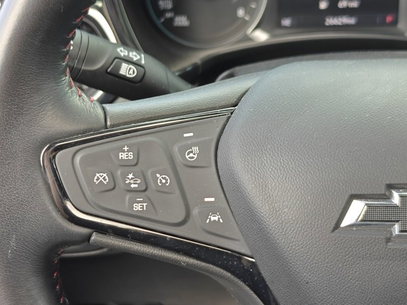 Used 2022 Chevrolet Equinox RS w/ RS Leather Package image 32