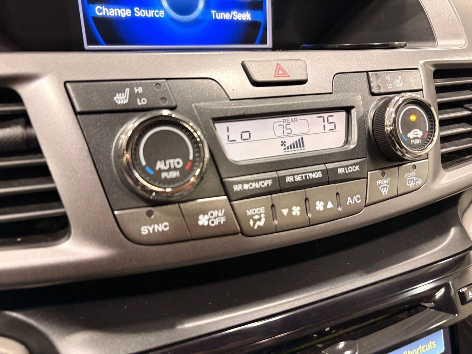 Used 2014 Honda Odyssey EX-L image 20