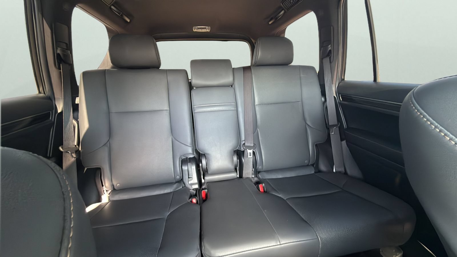 Used 2023 Lexus GX 460 Premium w/ Premium Package AWD/4WD image 25