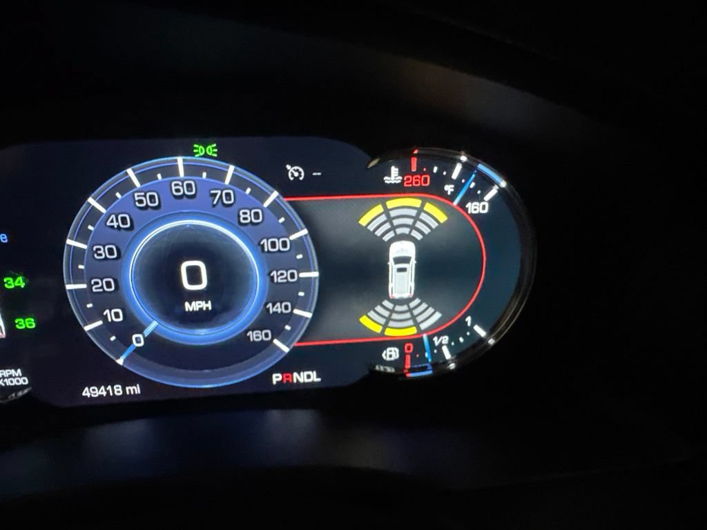 Used 2020 Cadillac Escalade ESV 4WD image 29