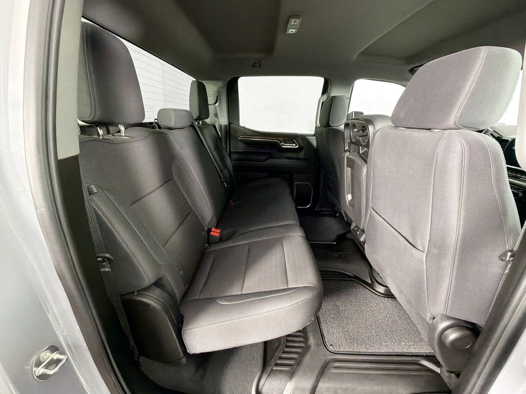 Used 2024 Chevrolet Silverado 1500 RST AWD/4WD image 26