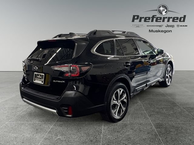 Used 2022 Subaru Outback Limited AWD/4WD image 17