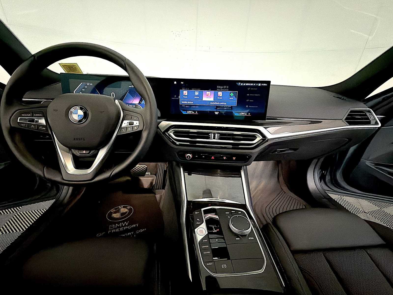 Used 2023 BMW 330i xDrive Sedan w/ Driving Assistance Package AWD/4WD image 14