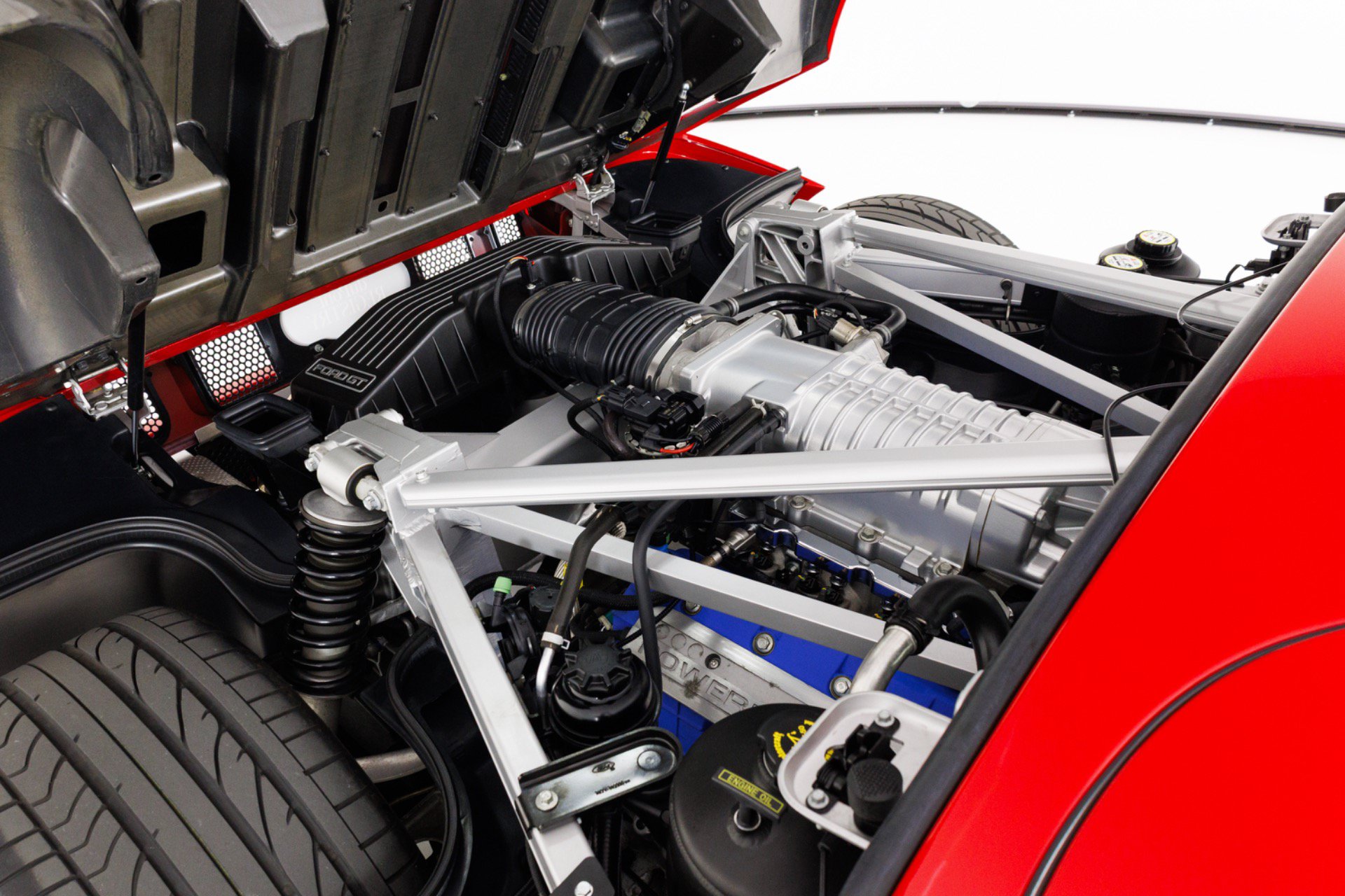 Used 2006 Ford GT RWD image 56
