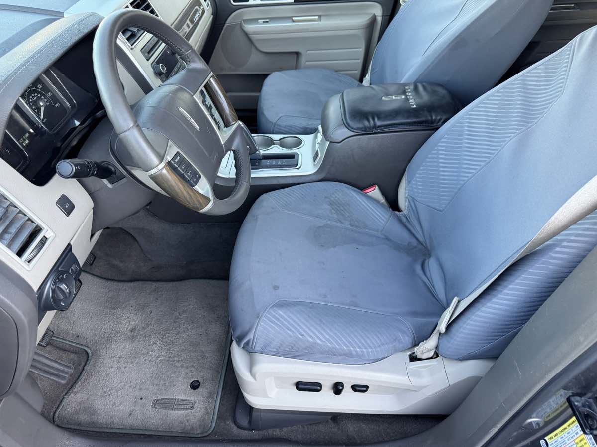 Used 2009 Lincoln MKX 2WD image 37