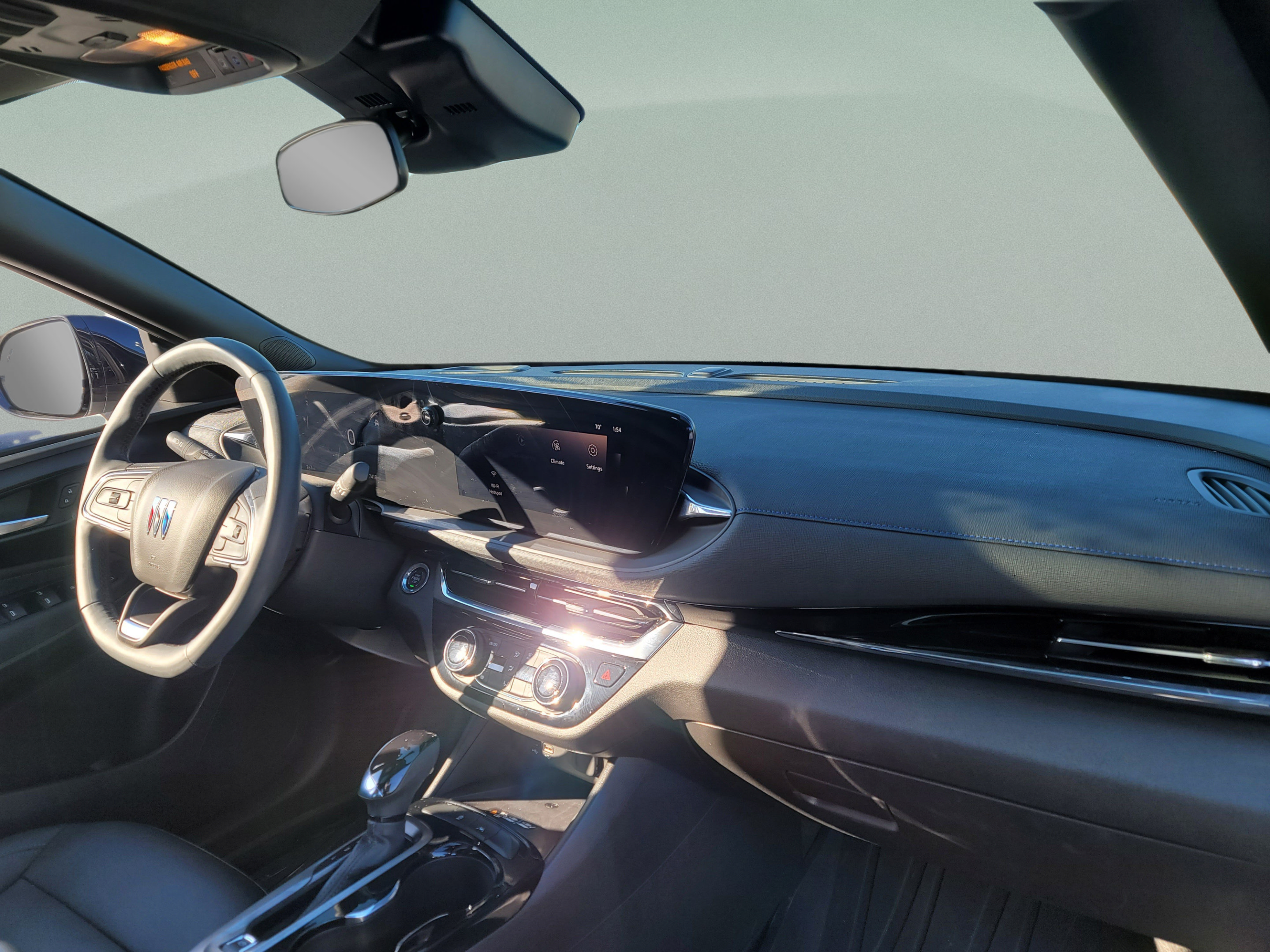 Used 2025 Buick Envista Sport Touring w/ Convenience I Package FWD image 24