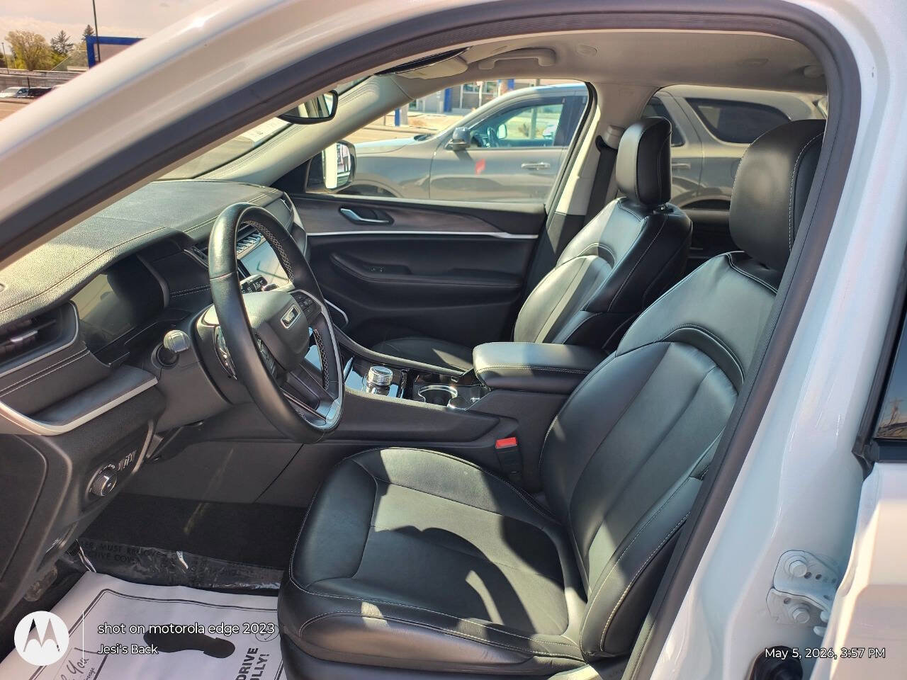 Used 2021 Jeep Grand Cherokee L Limited AWD/4WD image 10