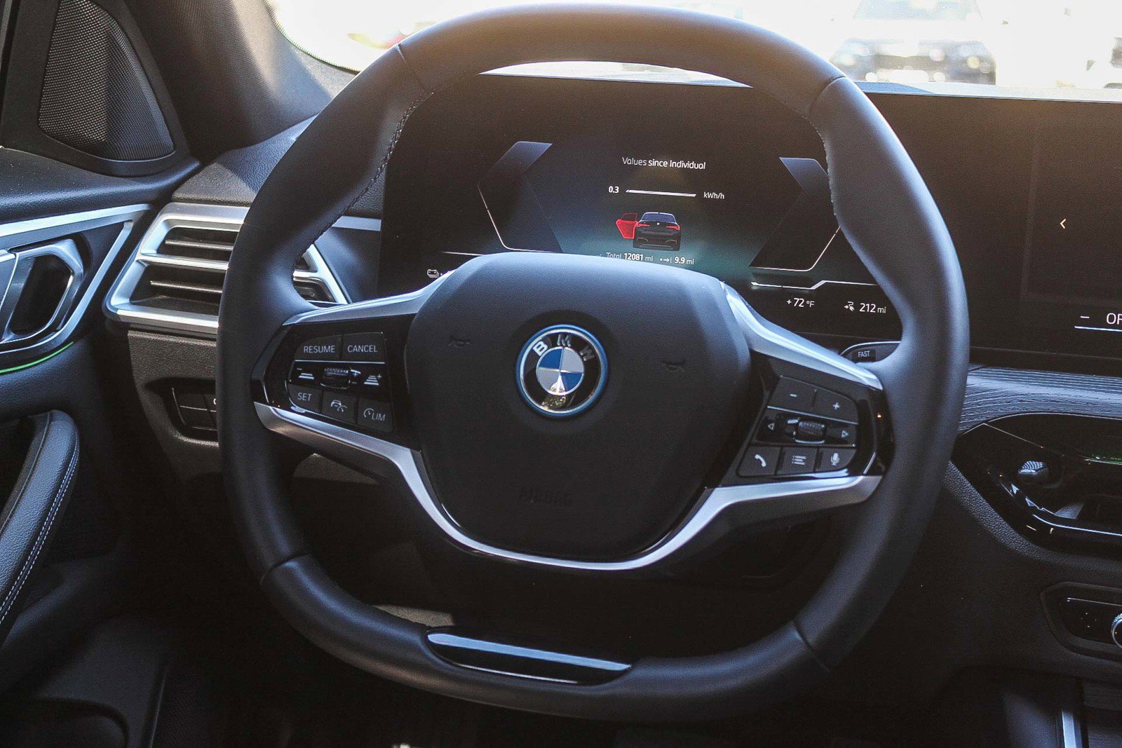 Certified 2025 BMW i4 eDrive40 w/ M Sport Package image 15