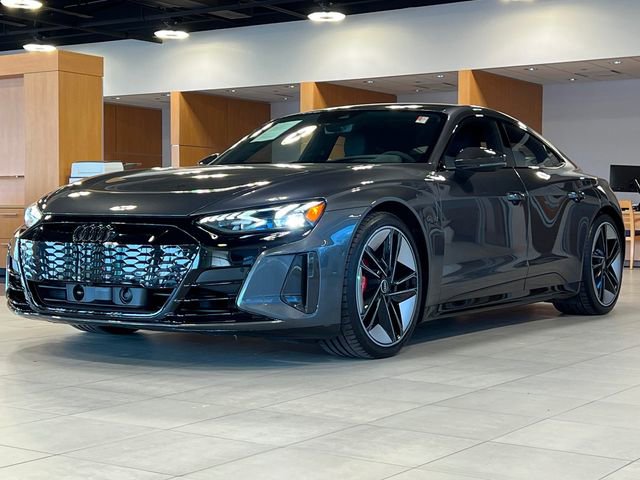 Used 2022 Audi RS e-tron GT image 3