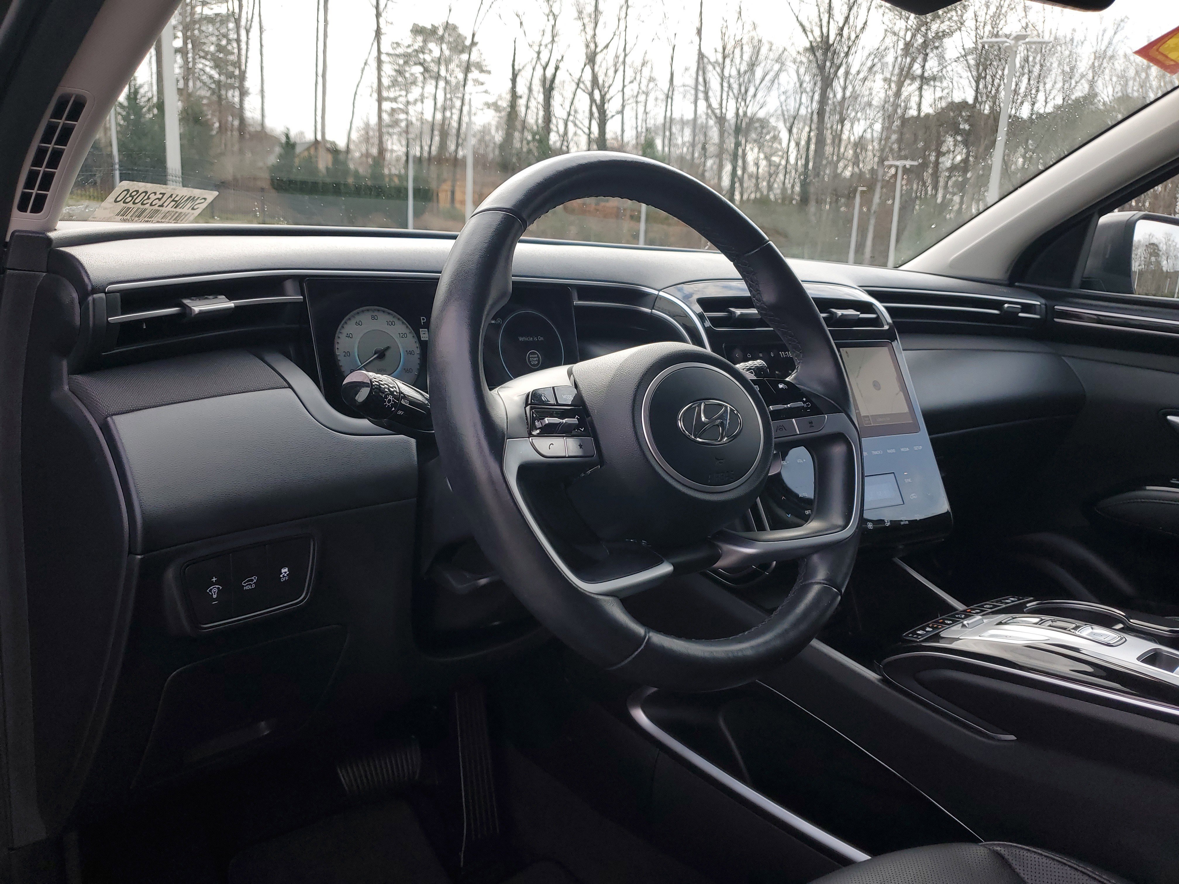 Used 2022 Hyundai Tucson Limited w/ Cargo Package image 17