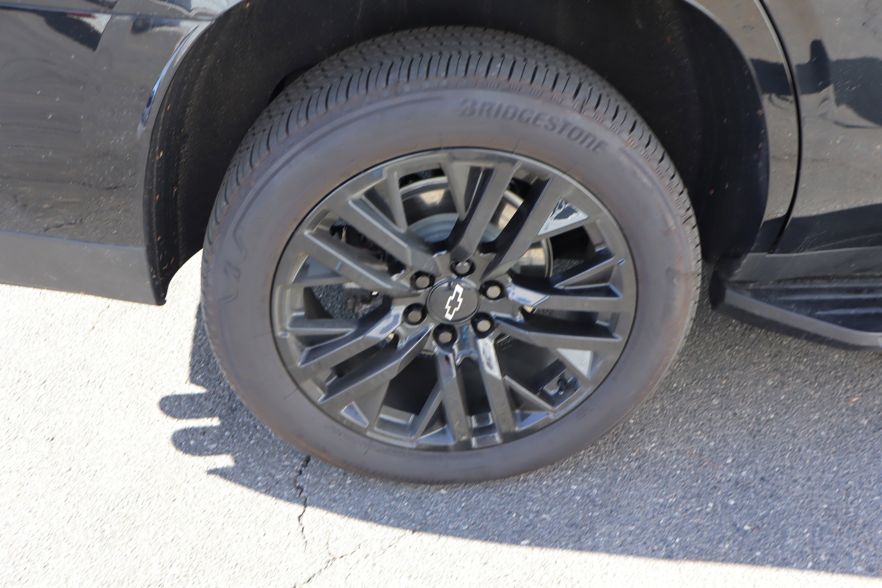 Used 2025 Chevrolet Tahoe Premier image 44