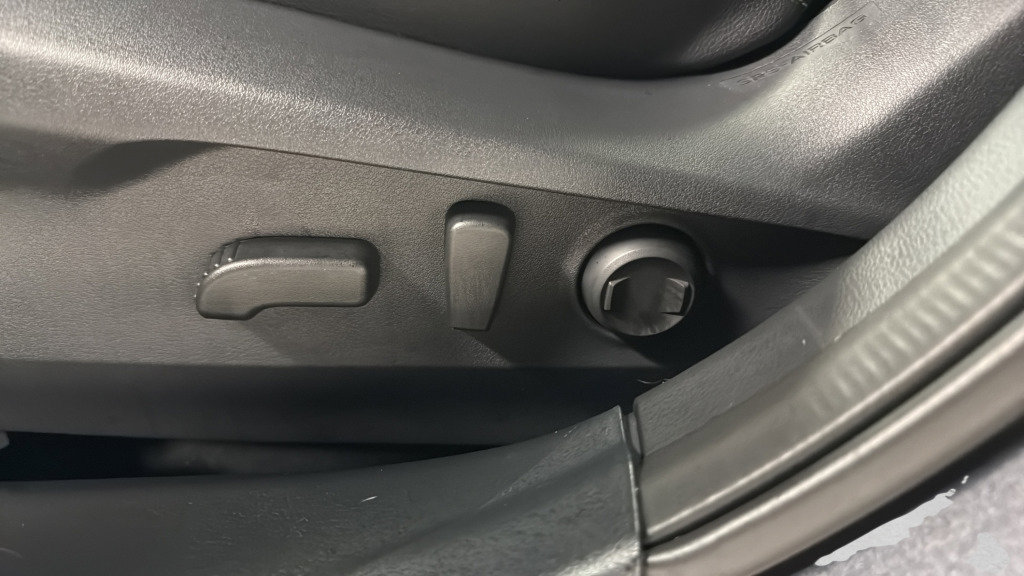 Certified 2025 Subaru Outback Onyx Edition image 17