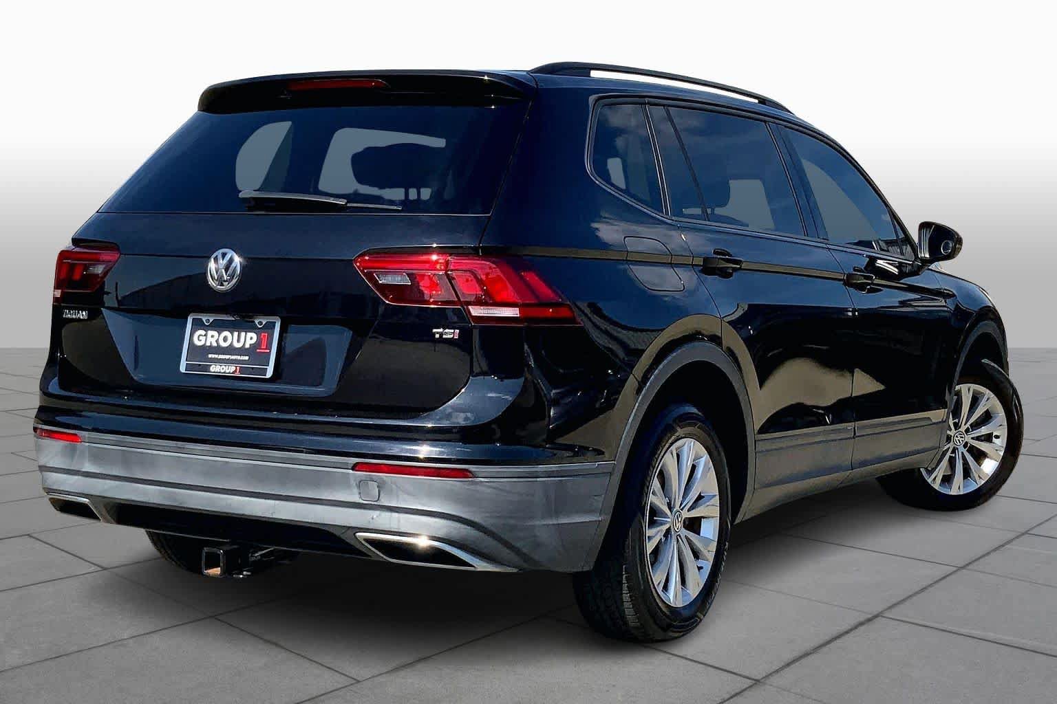 Used 2018 Volkswagen Tiguan S FWD image 12