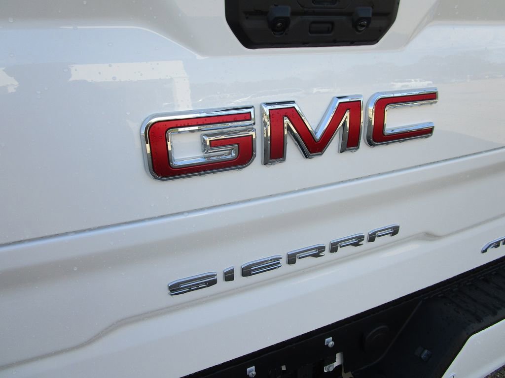 New 2026 GMC Sierra 1500 AT4 w/ Technology Package image 14