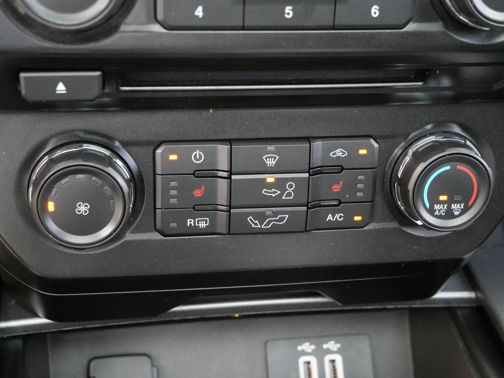 Used 2016 Ford F150 XLT w/ Equipment Group 302A Luxury AWD/4WD image 23