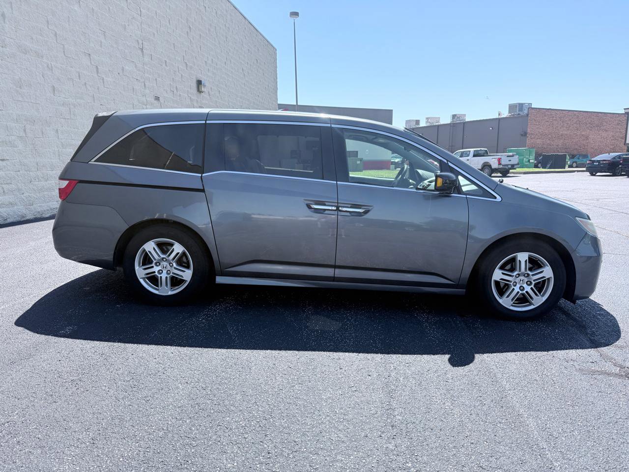Used 2013 Honda Odyssey Touring image 6