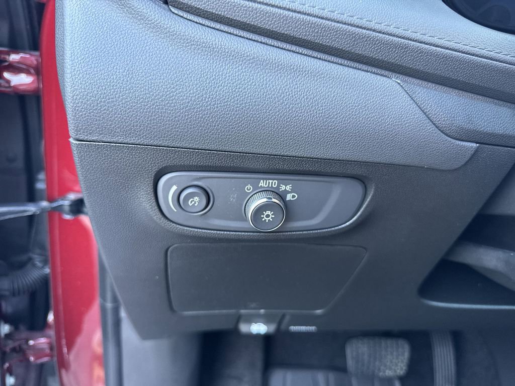 Certified 2024 Buick Encore GX Avenir w/ Avenir Convenience Package image 17