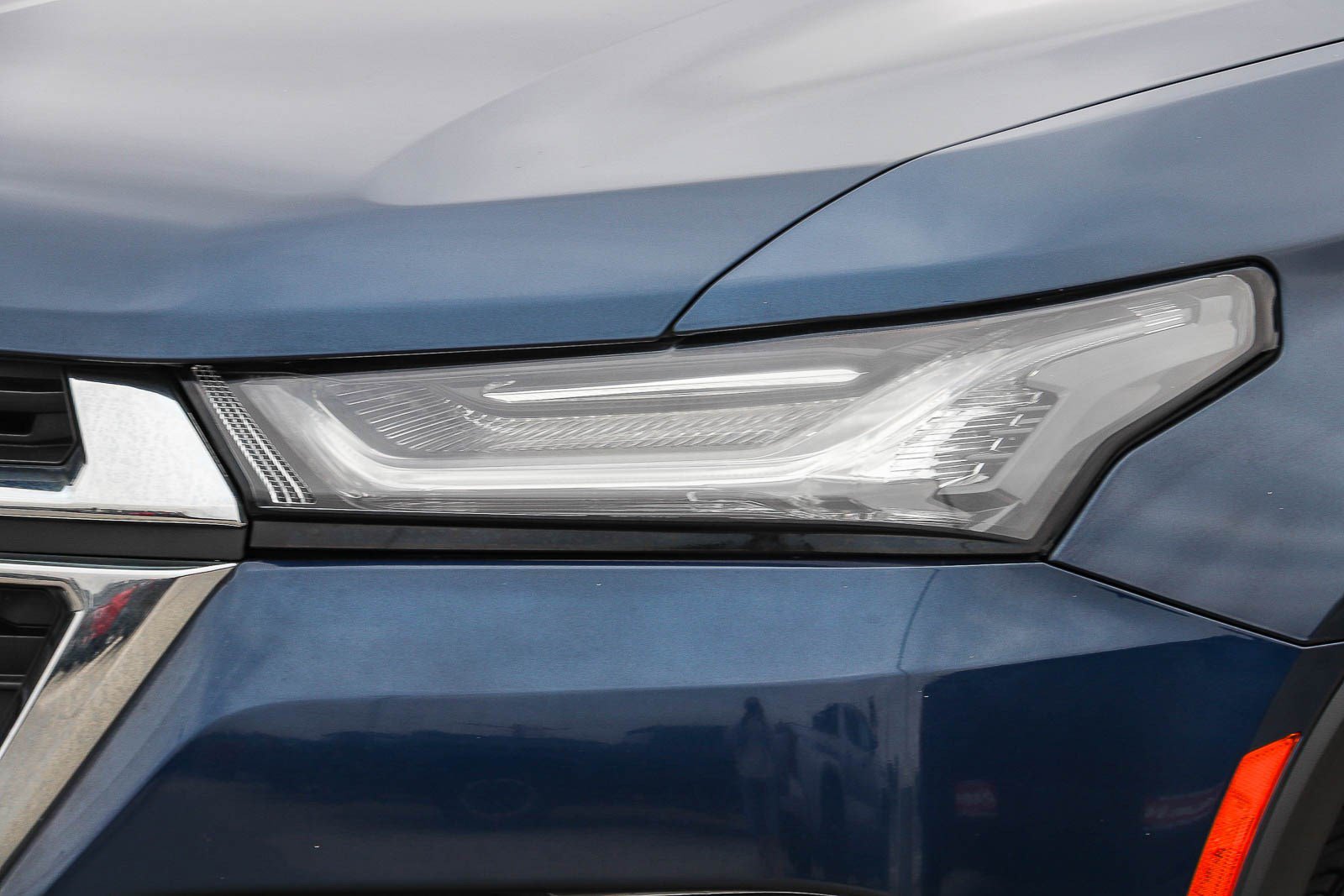 Used 2023 Chevrolet Traverse LT FWD image 10