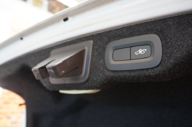 Used 2019 Volvo S60 T6 Momentum AWD/4WD image 40