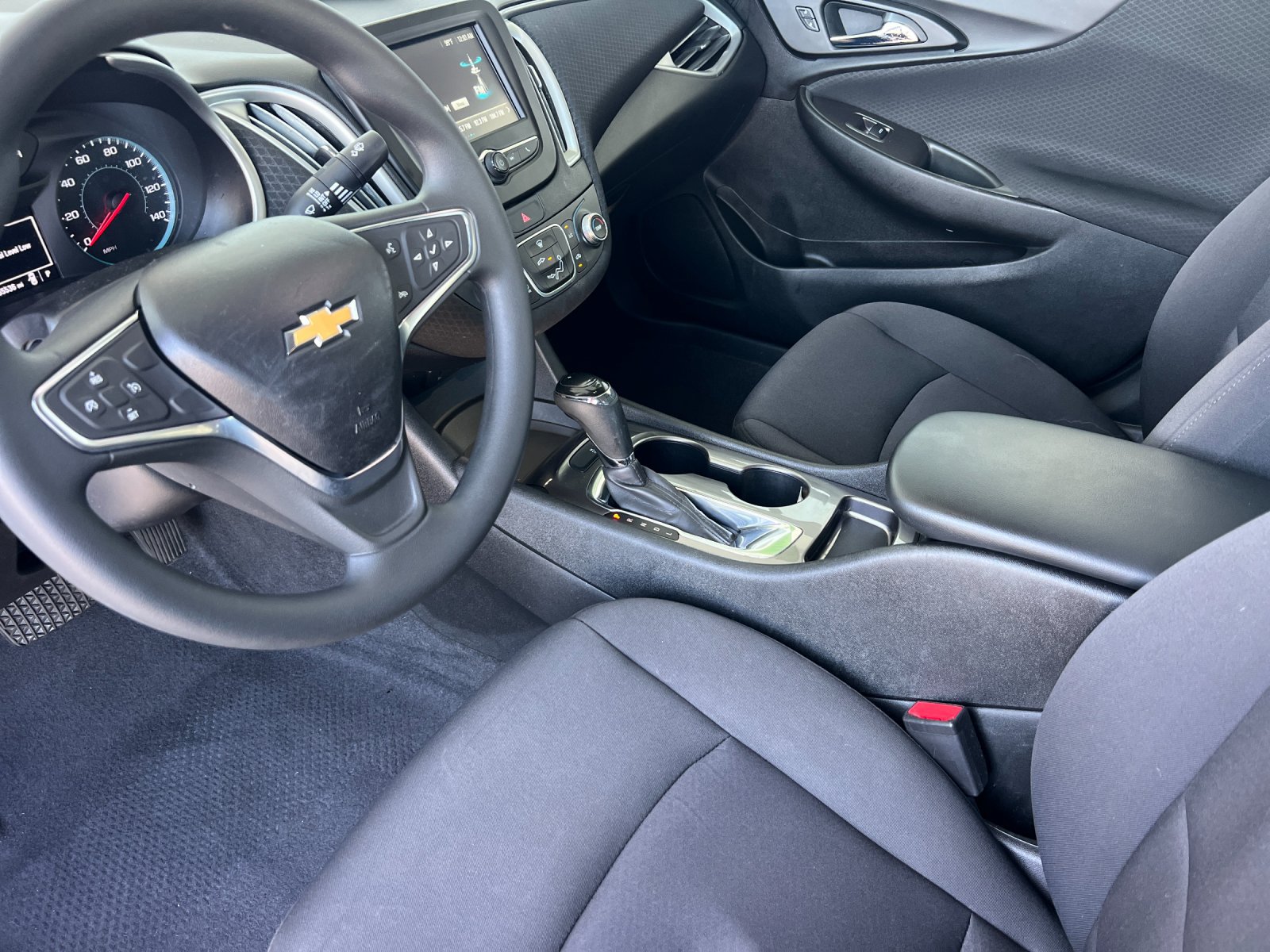 Used 2018 Chevrolet Malibu LS FWD image 10