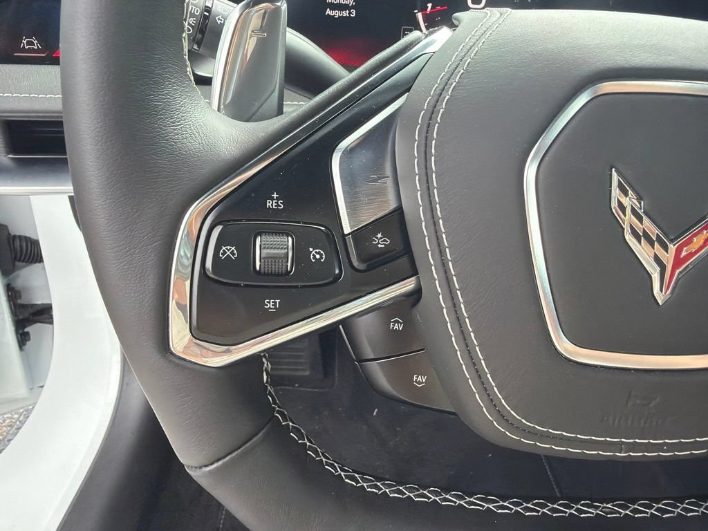 Used 2026 Chevrolet Corvette Z06 RWD image 16