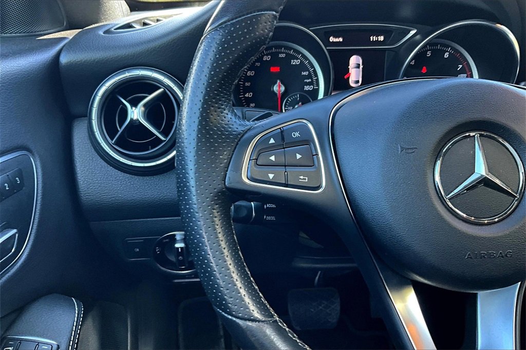 Used 2018 Mercedes-Benz CLA 250 image 15