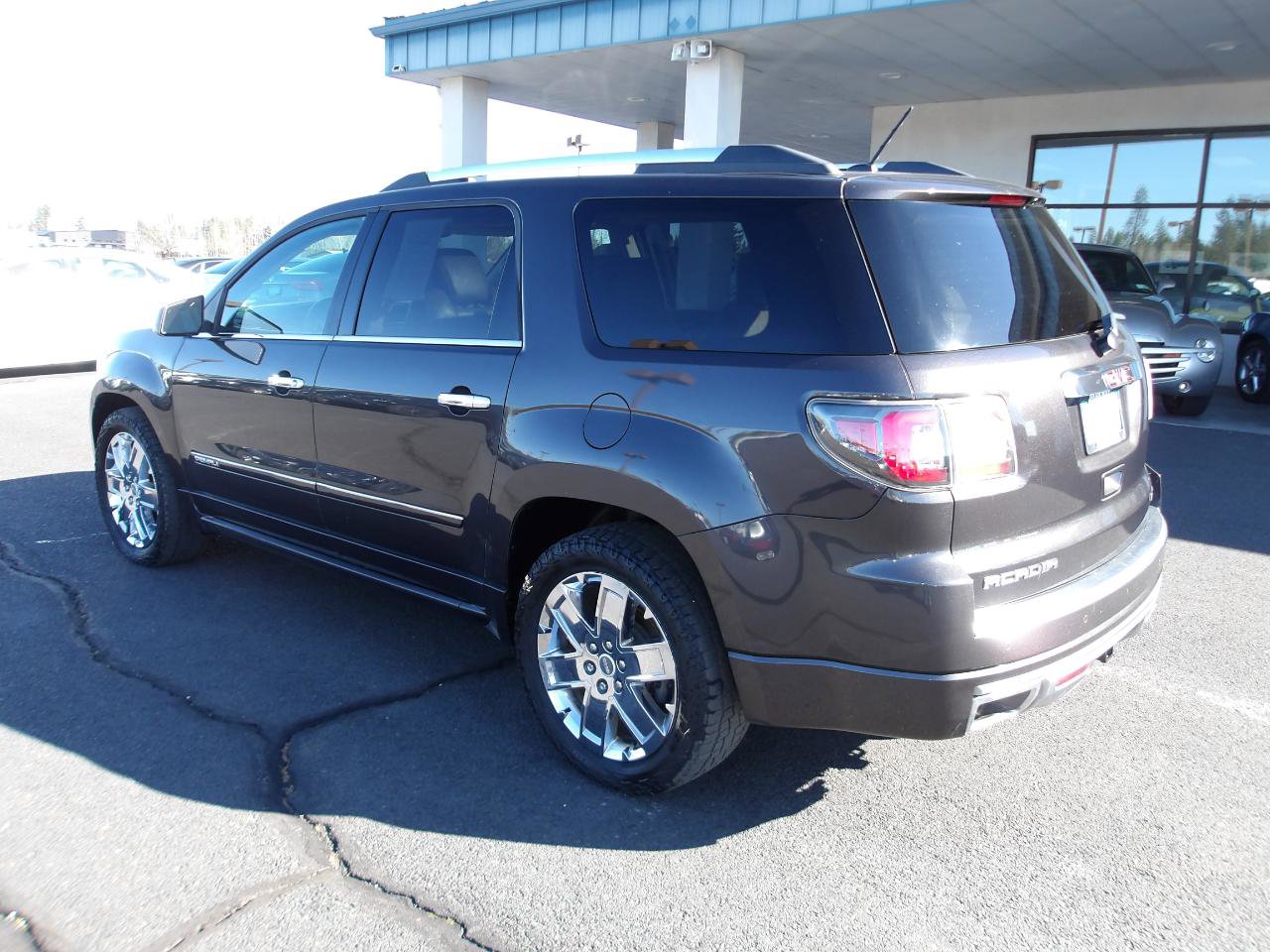 Used 2013 GMC Acadia Denali AWD/4WD image 3